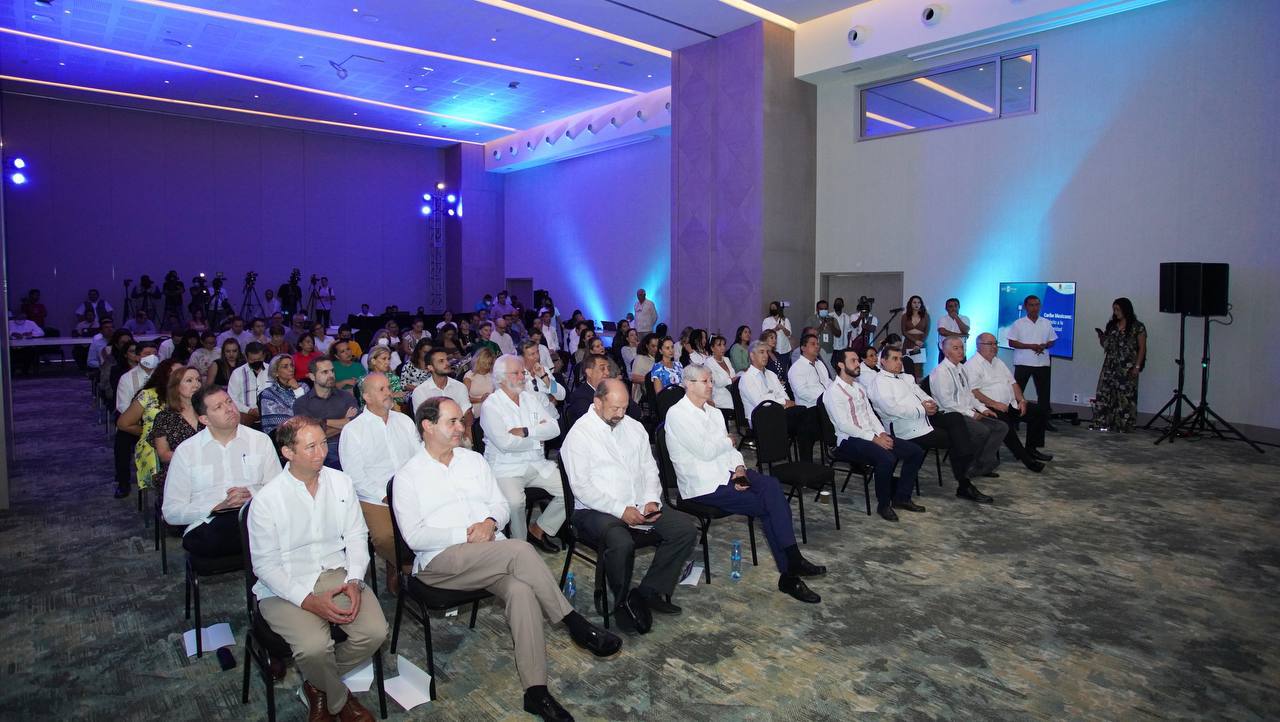 Quintana Roo tiene que seguir siendo uno de los estados con mayor crecimiento económico: Carlos Joaquín