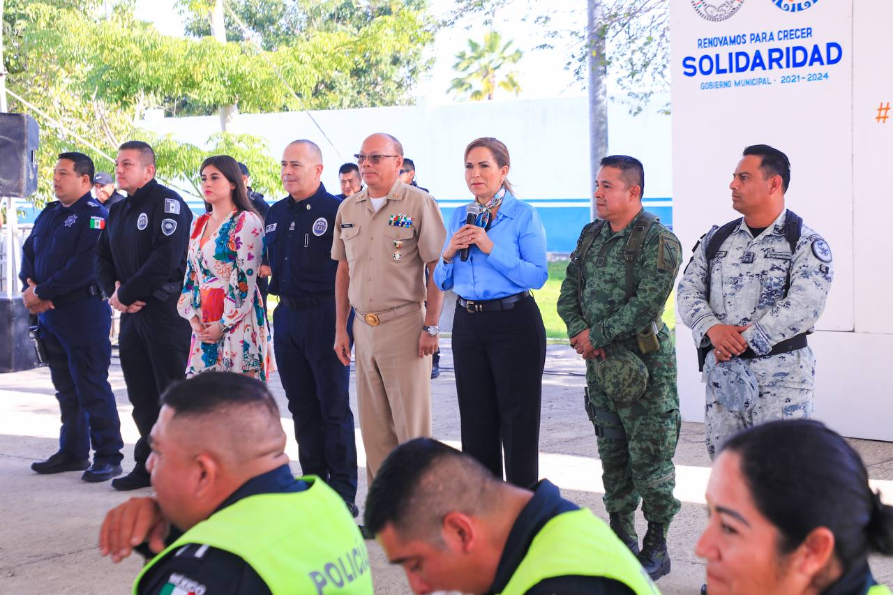 Lili Campos reconoce el papel fundamental de elementos policíacos en la renovación