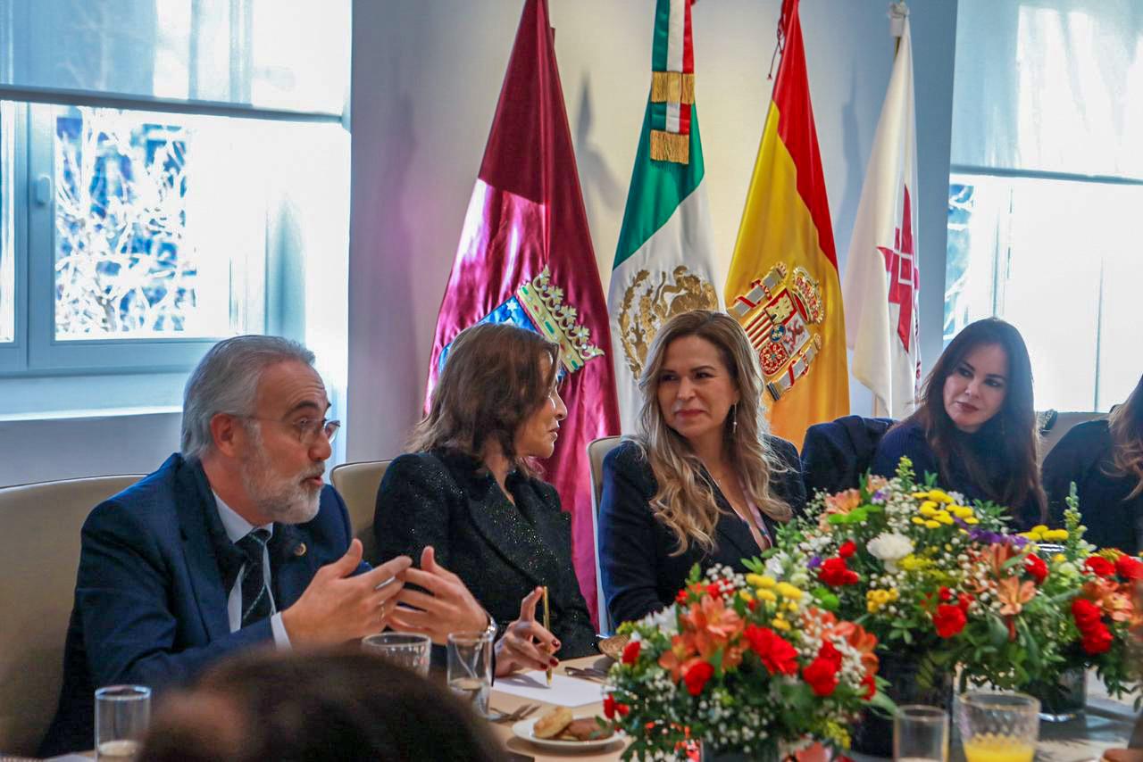 Lili Campos se reúne con empresariado y autoridades en España